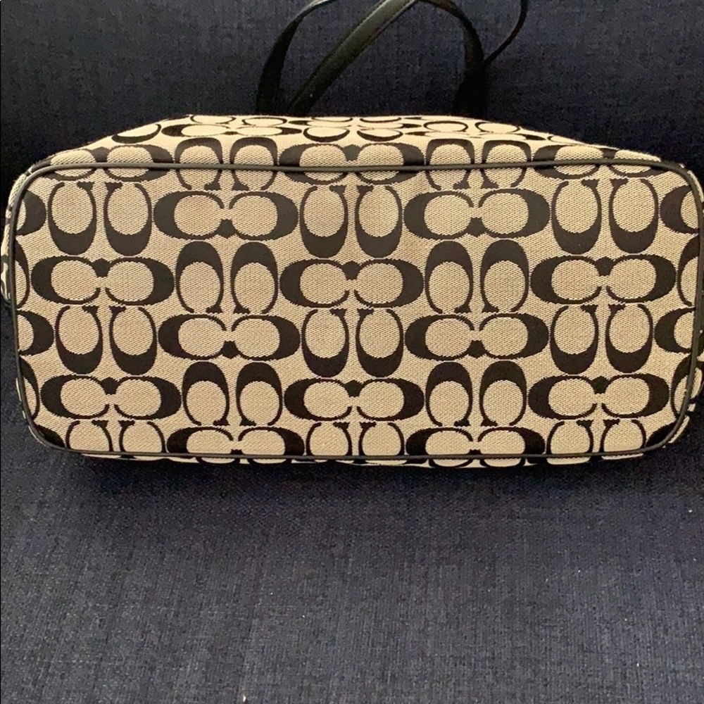 COACH WEEKEND LARGE TOTE - Picture 5 of 8